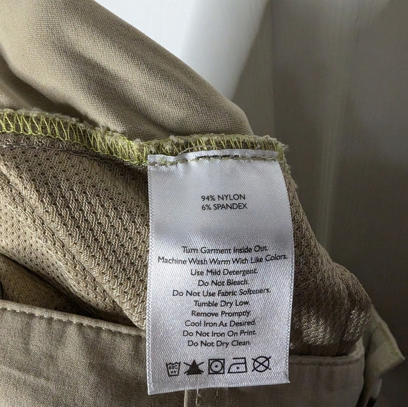 Eddie Bauer Mens Shorts Size 36 Beige Tan Hiking Outdoor Golf - Picture 5 of 5